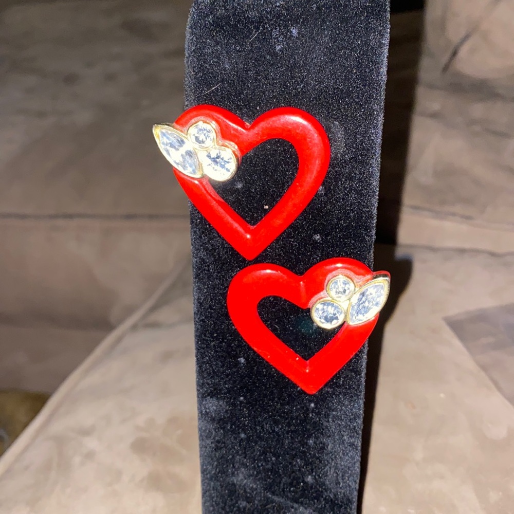 Vintage Retro Red Heart Pin Up Girl Pierced Earrings